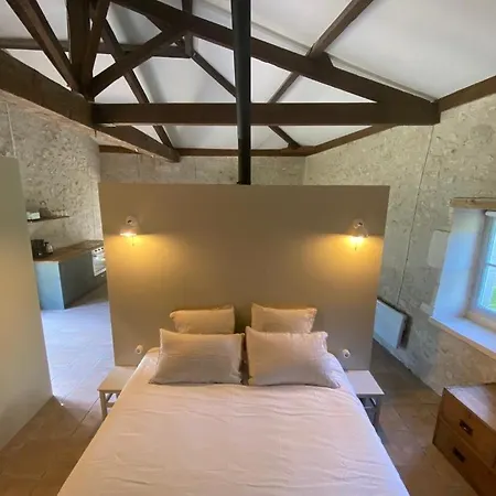 Lägenhet Beautiful Riverside Boathouse *