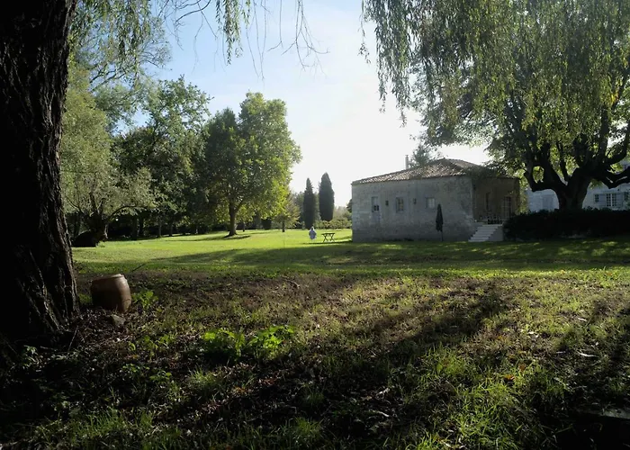 Beautiful Riverside Boathouse Lägenhet